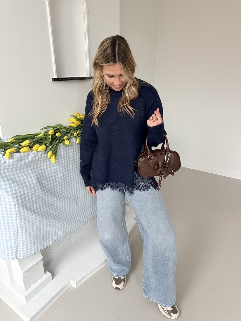 Lisa lace knit navy blue