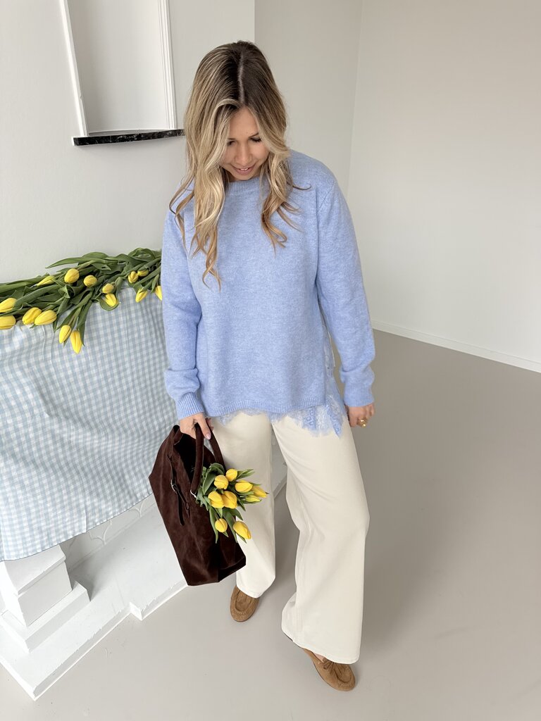 Lisa lace knit light blue