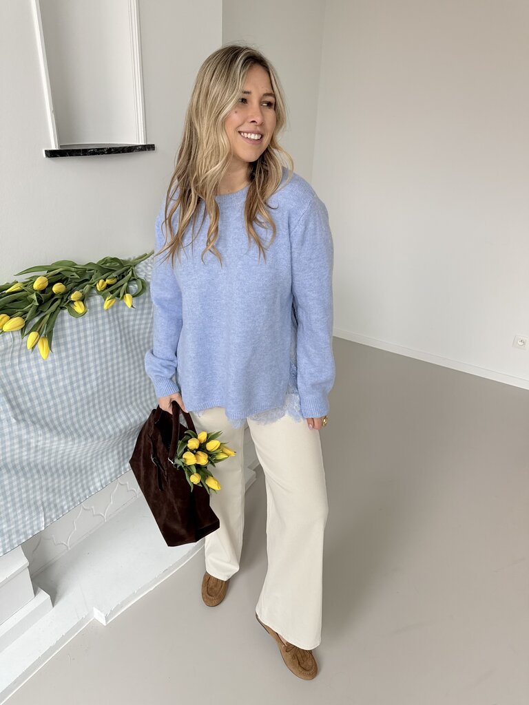 Lisa lace knit light blue