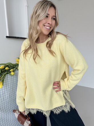 Lisa lace knit yellow