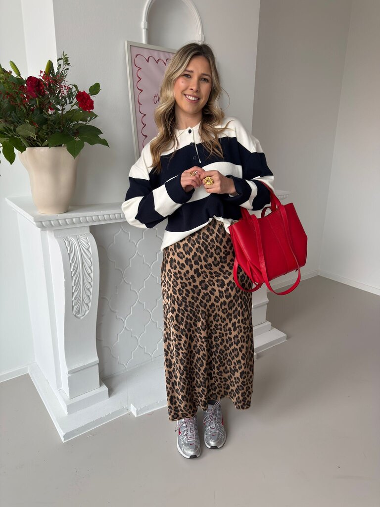 Selene leopard skirt