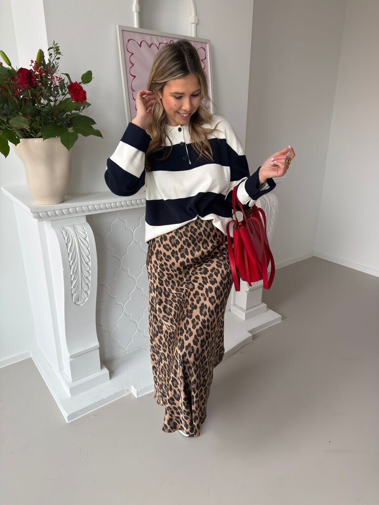 Selene leopard skirt