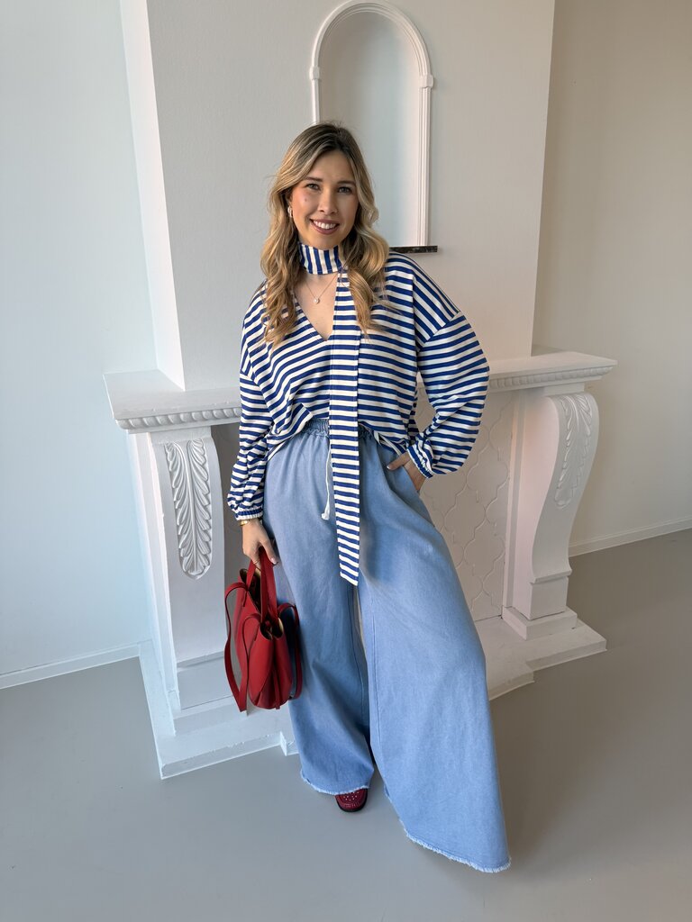 Morgane sweat with scarf blue