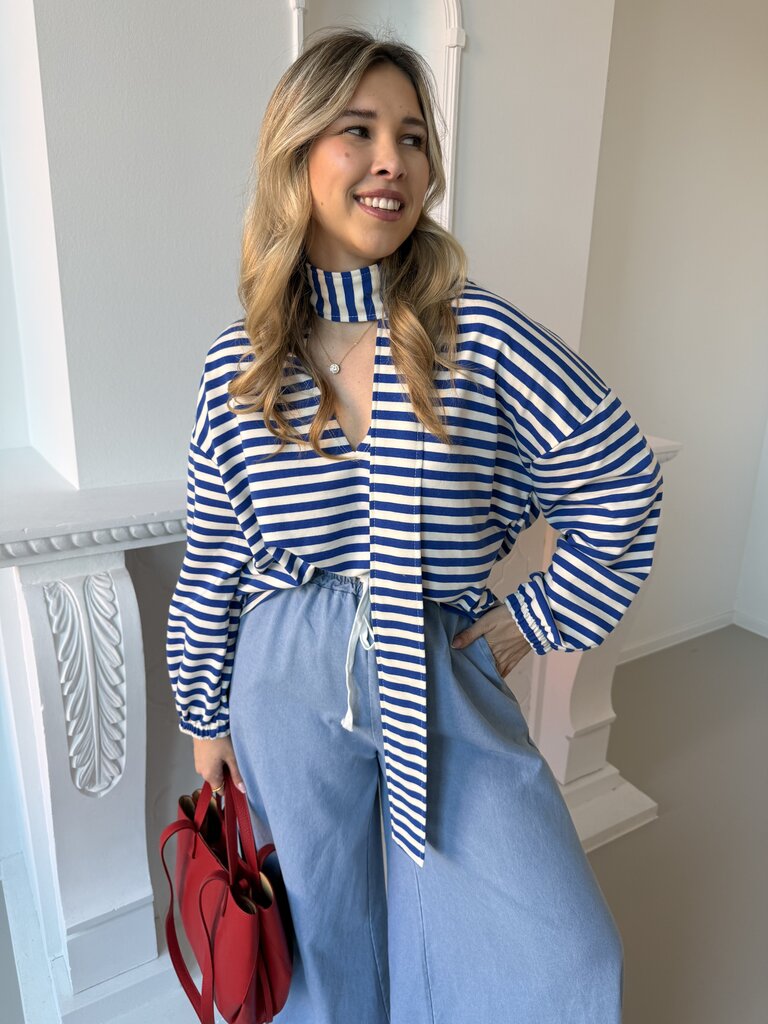 Morgane sweat with scarf blue