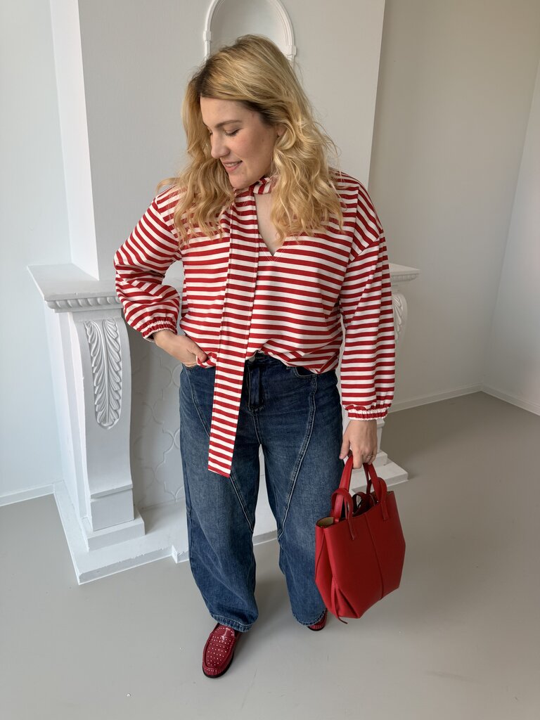 Morgane sweat with scarf  red