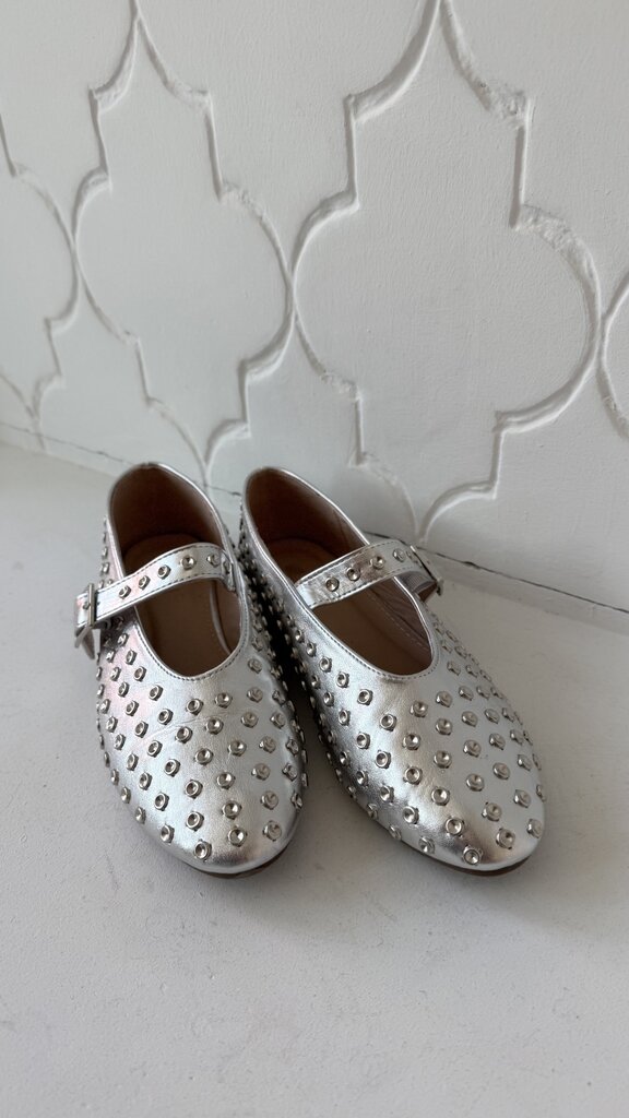 Mary Jane ballerina's silver