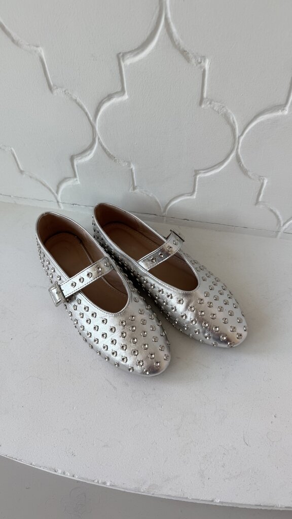 Mary Jane ballerina's silver