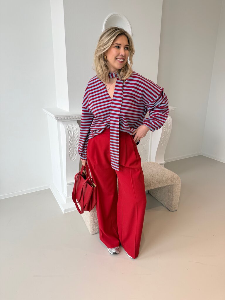 Morgane sweat with scarf red/blue