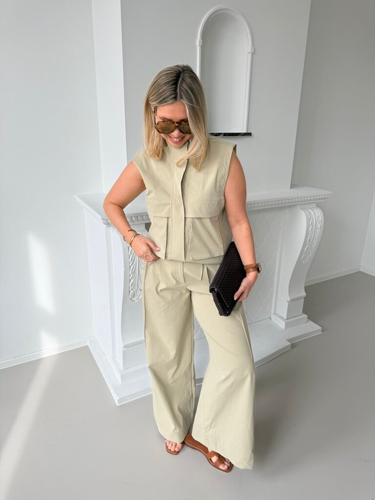 Carol olive jacket beige