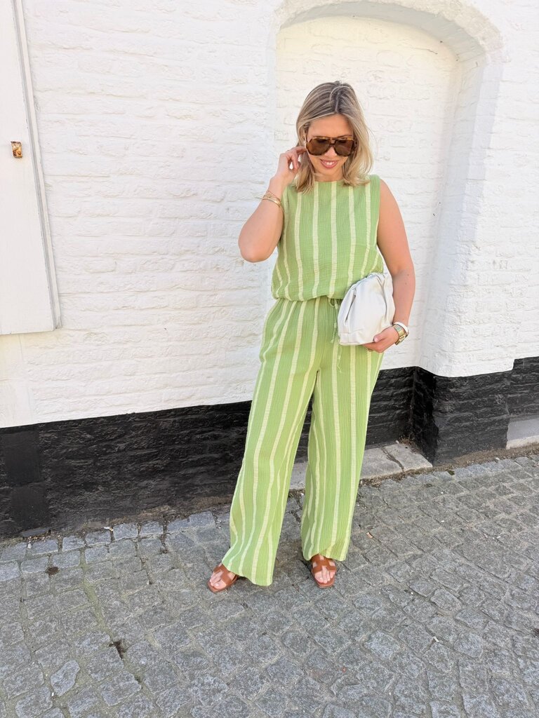 Kato ensemble apple green