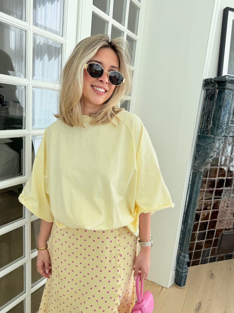 PRE-ORDER juliette t-shirt yellow (verzending 12/5)
