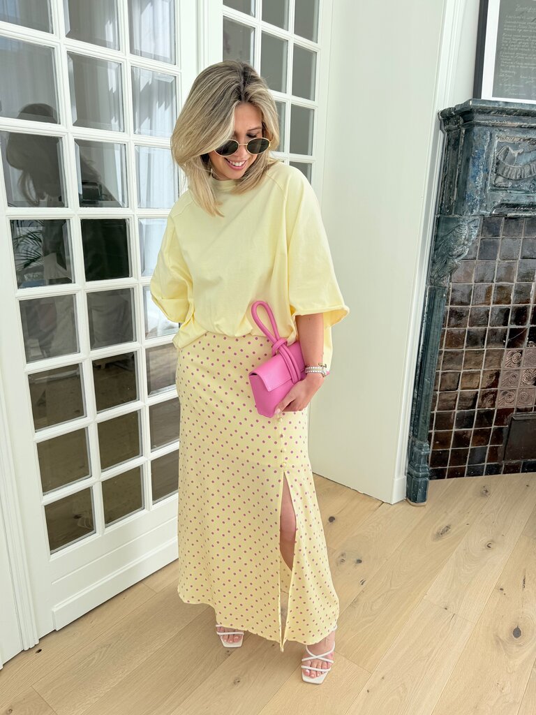 PRE-ORDER juliette t-shirt yellow (verzending 12/5)