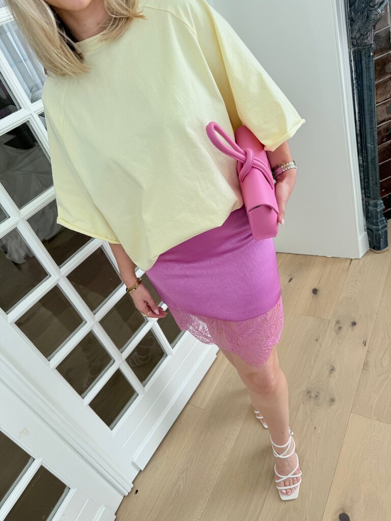 PRE-ORDER juliette t-shirt yellow (verzending 12/5)