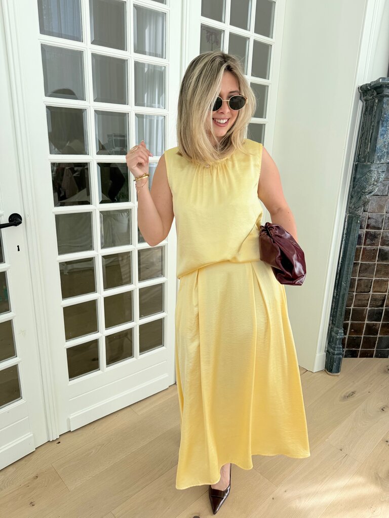 Dove skirt golden haze