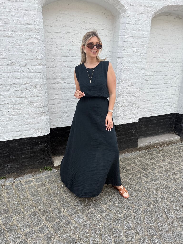 Liselotte Ensemble black