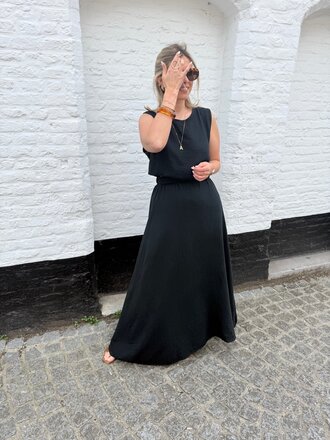 Liselotte Ensemble black