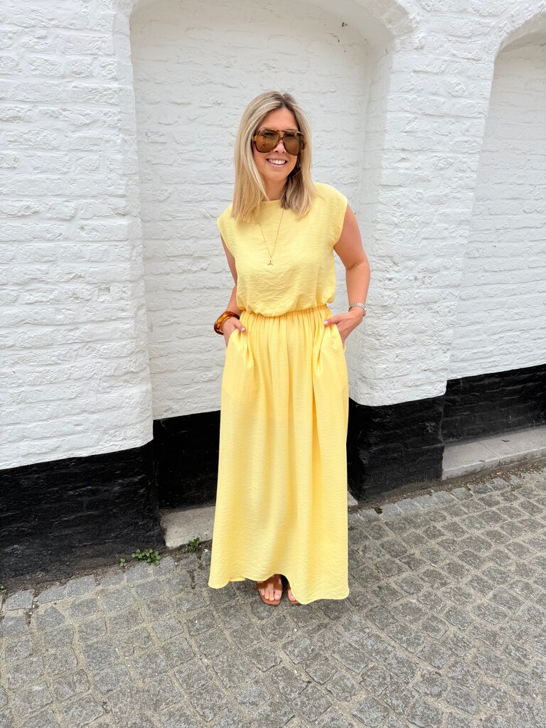 Alice ensemble yellow