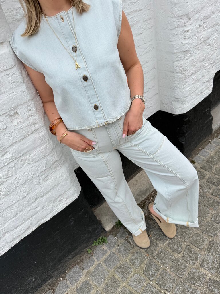 Madelynn jeans light blue