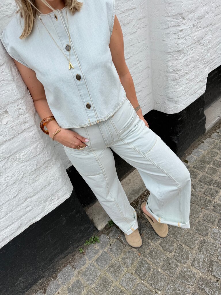 Madelynn jeans light blue