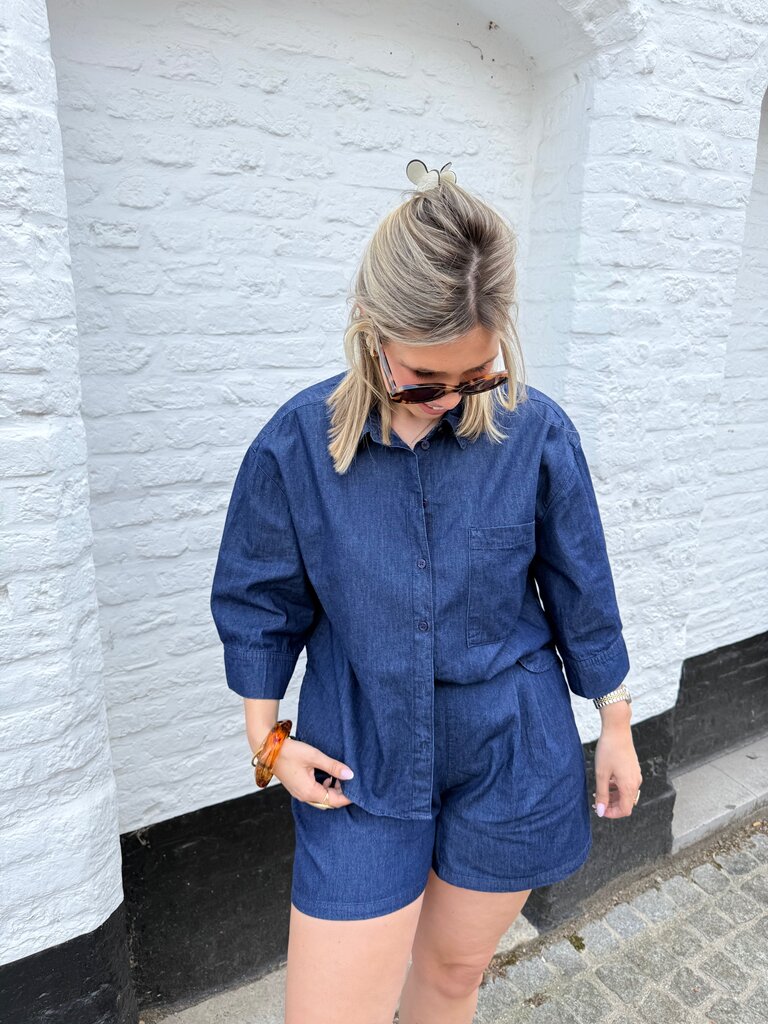 Debby short blue