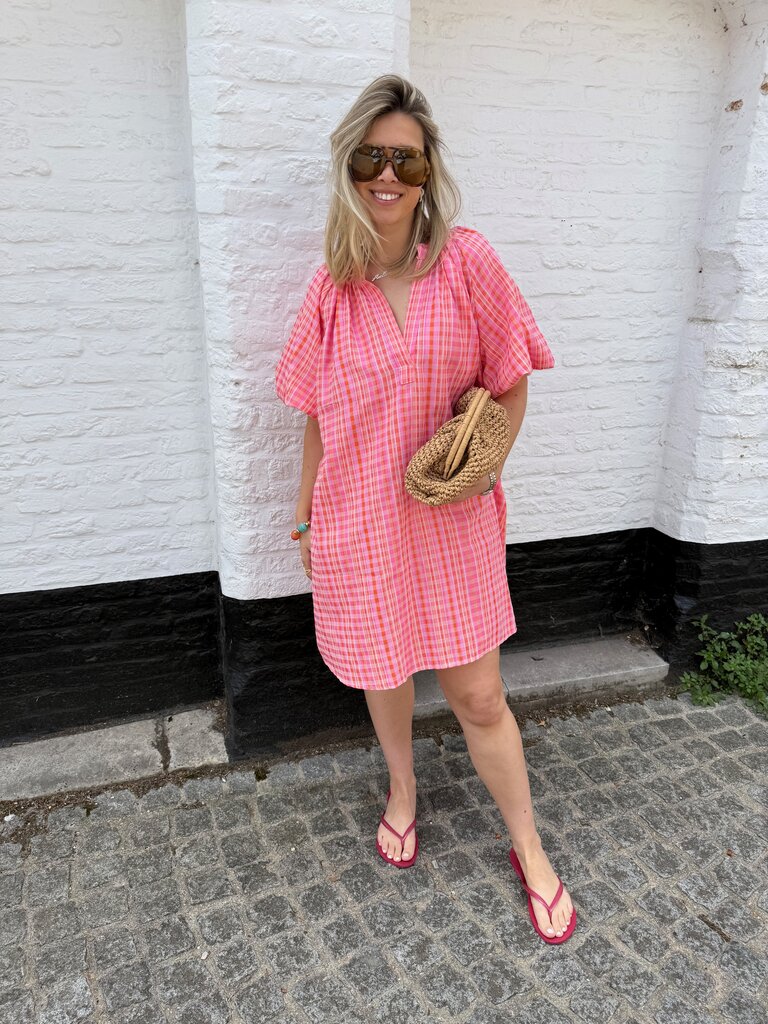 Summer dress pink