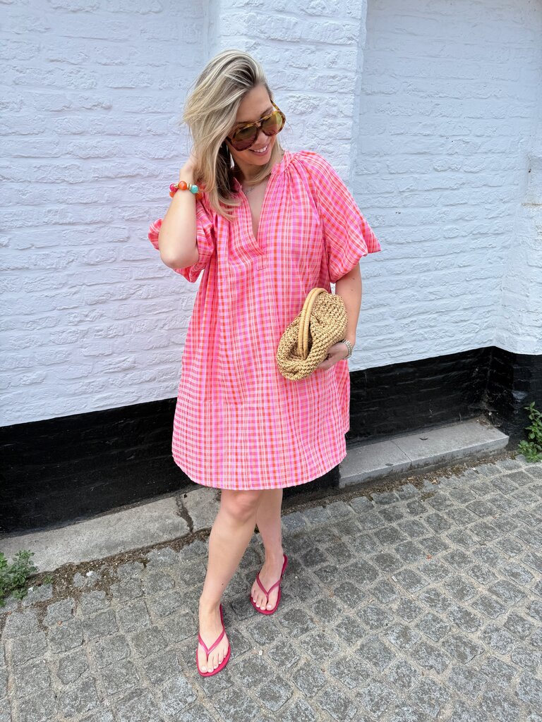 Summer dress pink