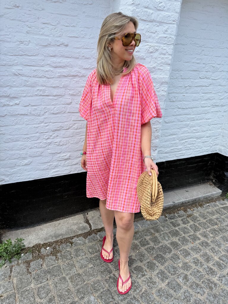 Summer dress pink