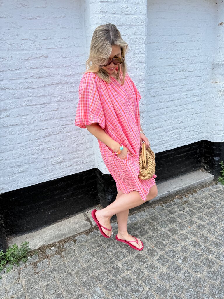 Summer dress pink