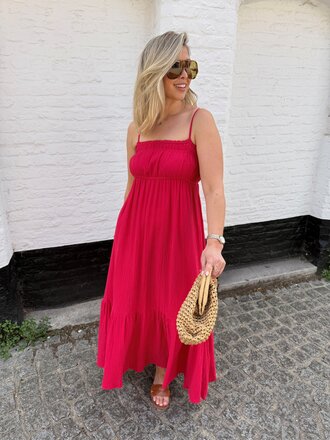 Olivia dress cherry pink