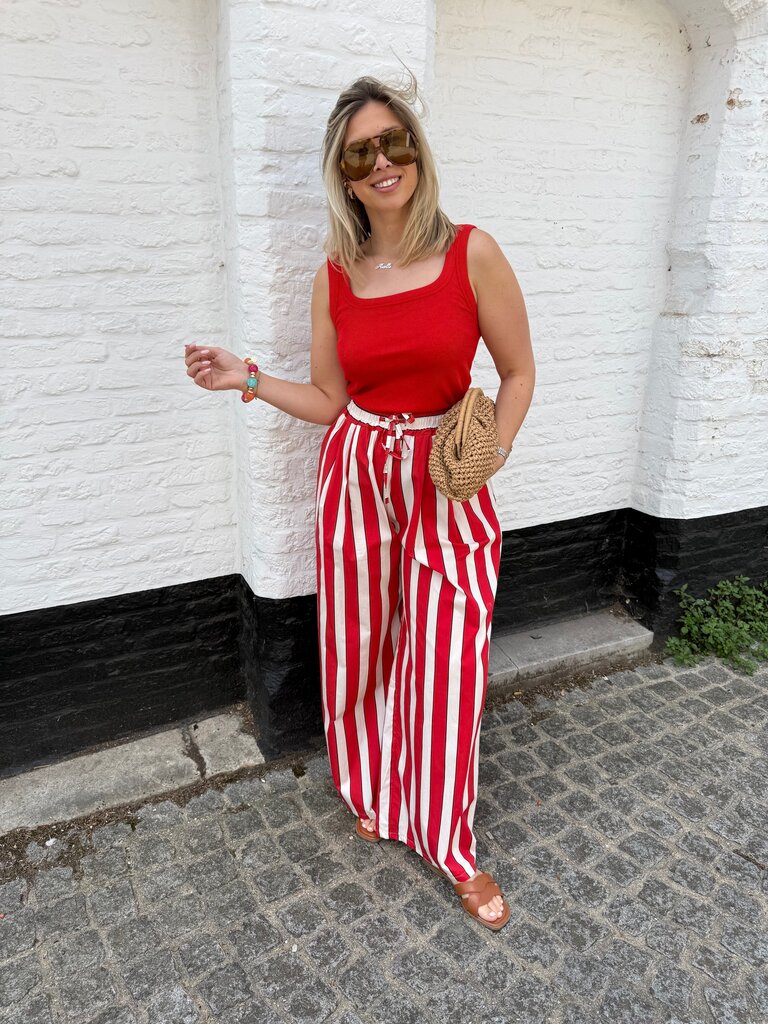 Malli top red