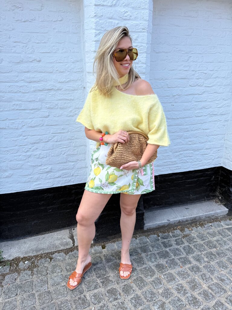 Lucy knit yellow