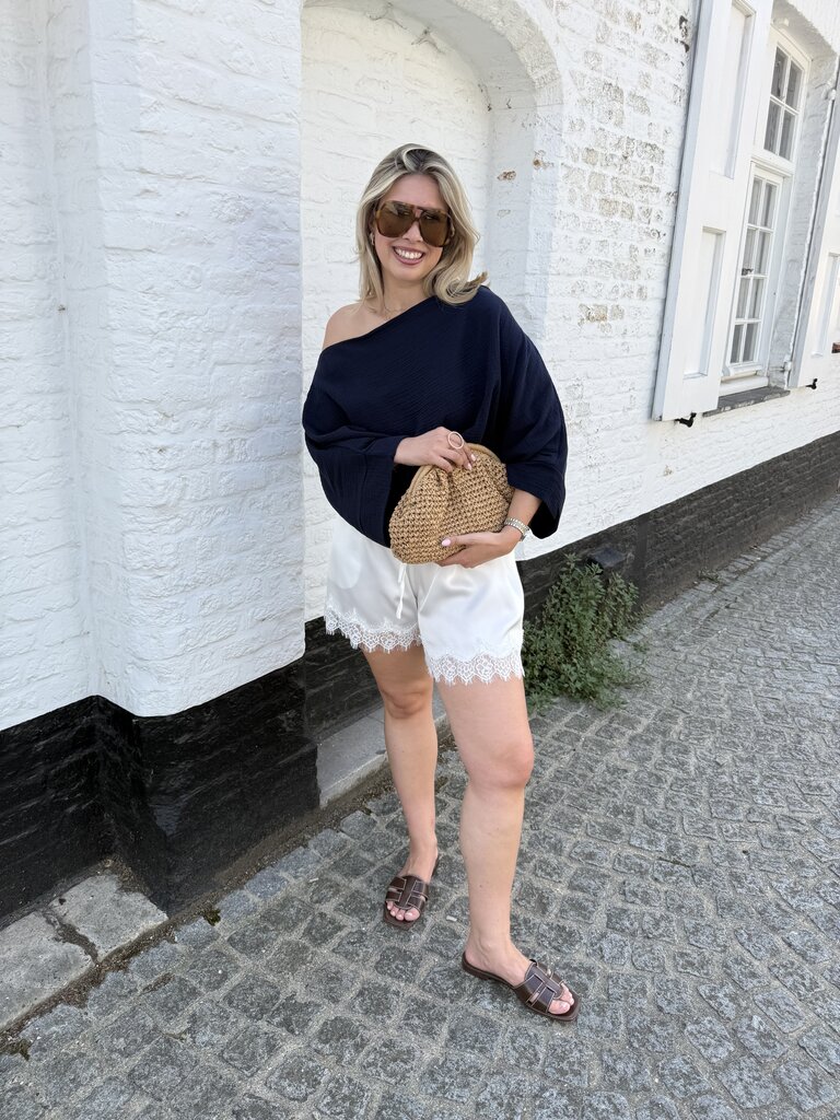 Holly top navy blue