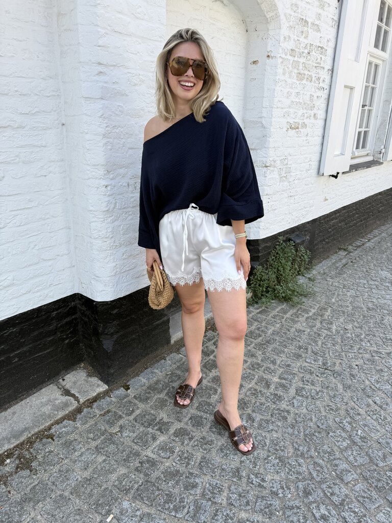Holly top navy blue