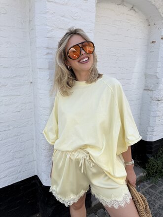 Juliette t-shirt yellow