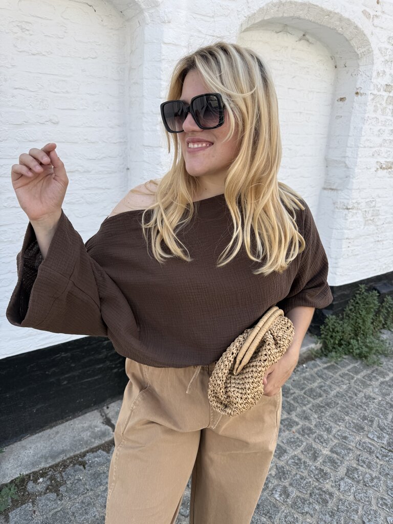 Holly top brown