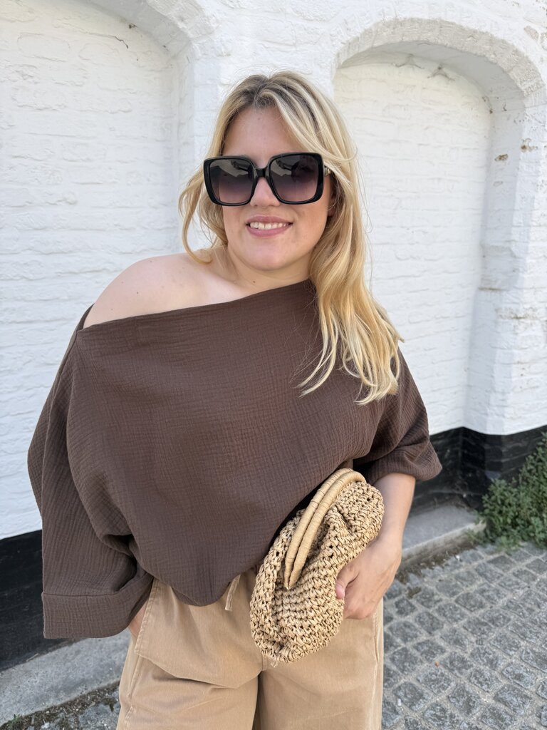 Holly top brown