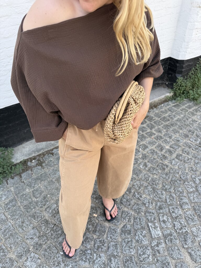 Holly top brown