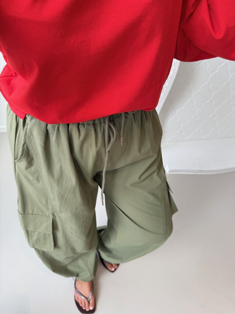 Cargo pants khaki