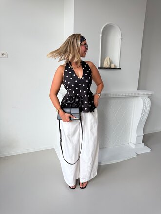 Serena top black
