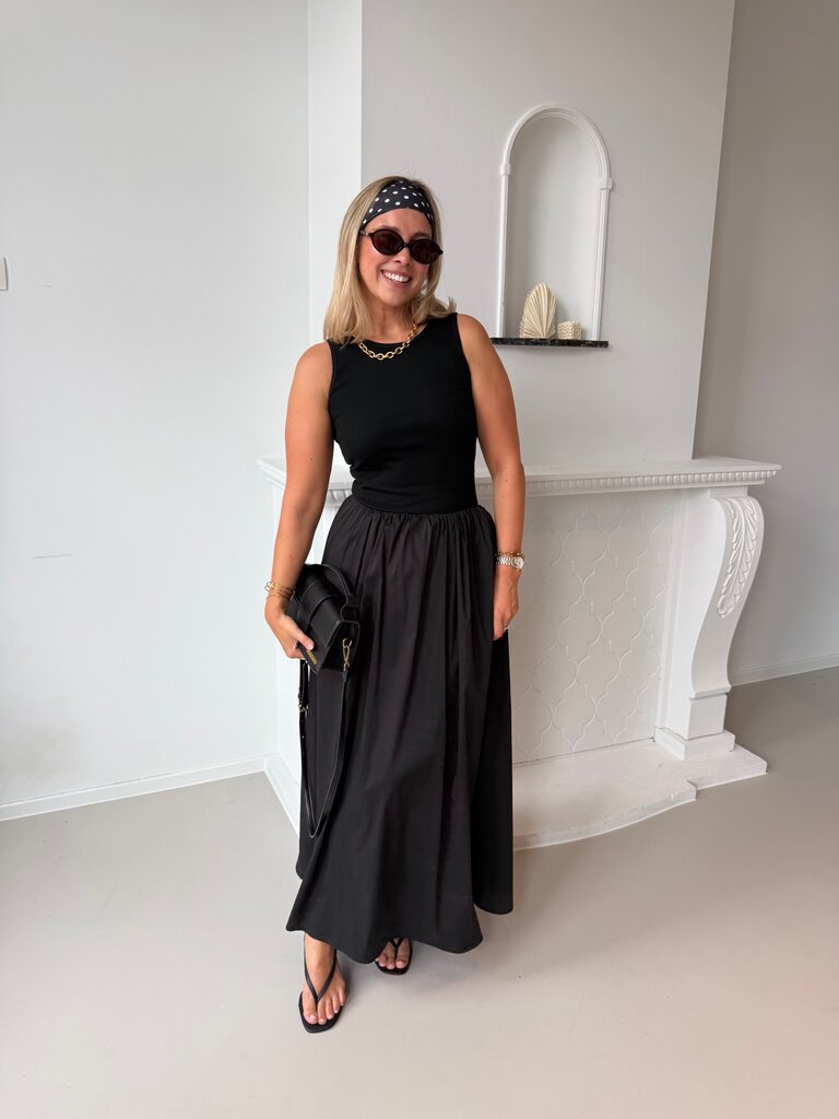 Georgie dress black