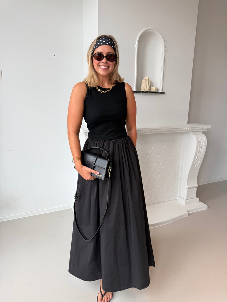 Georgie dress black
