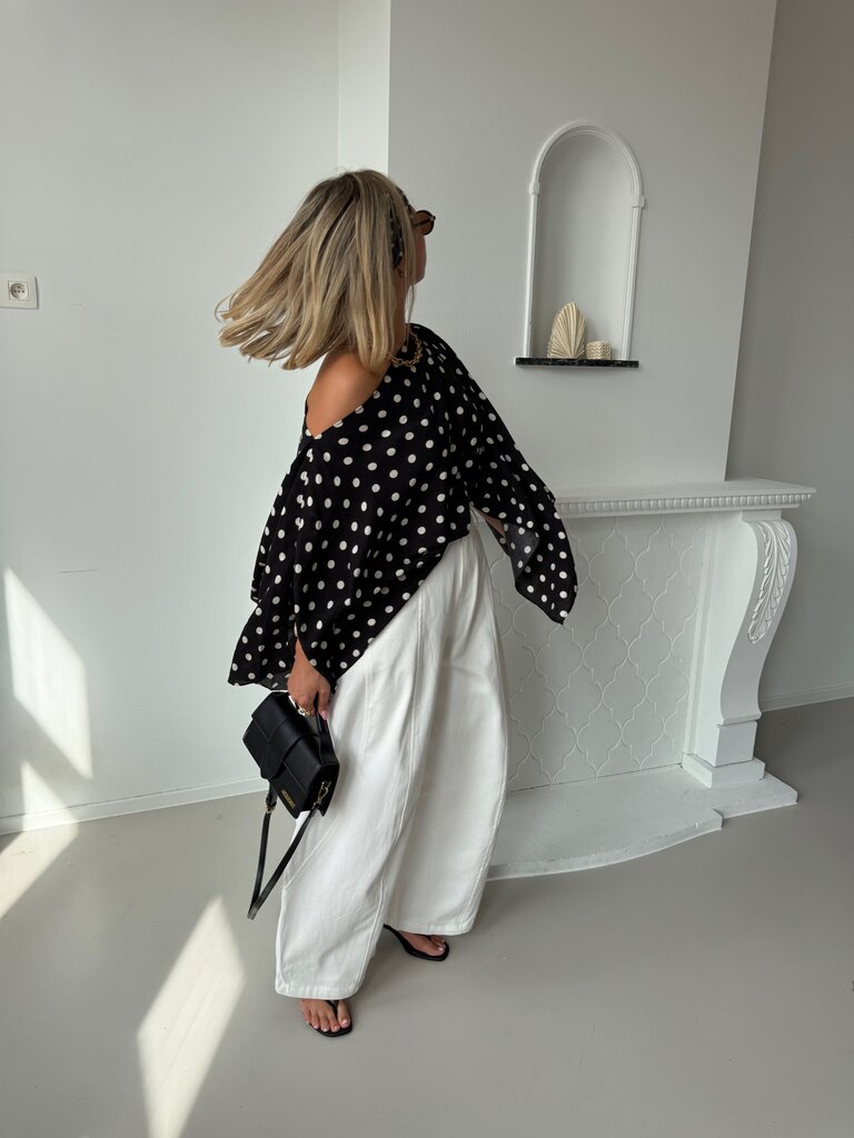 Polkadots blouse black