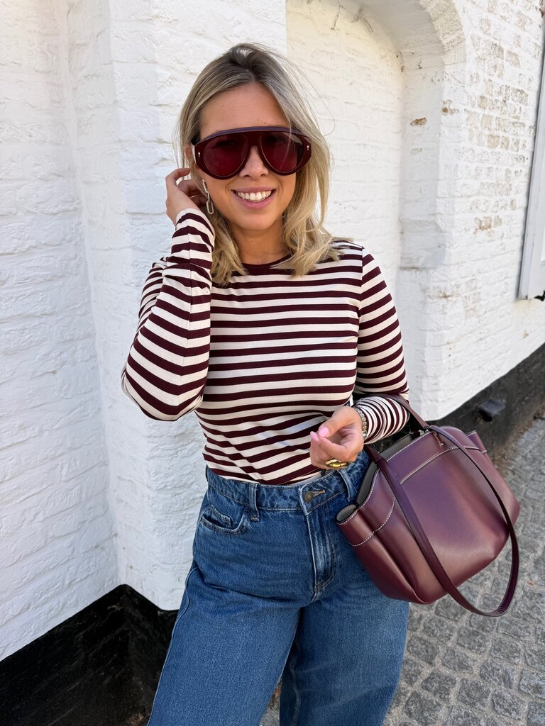 Liana tee burgundy