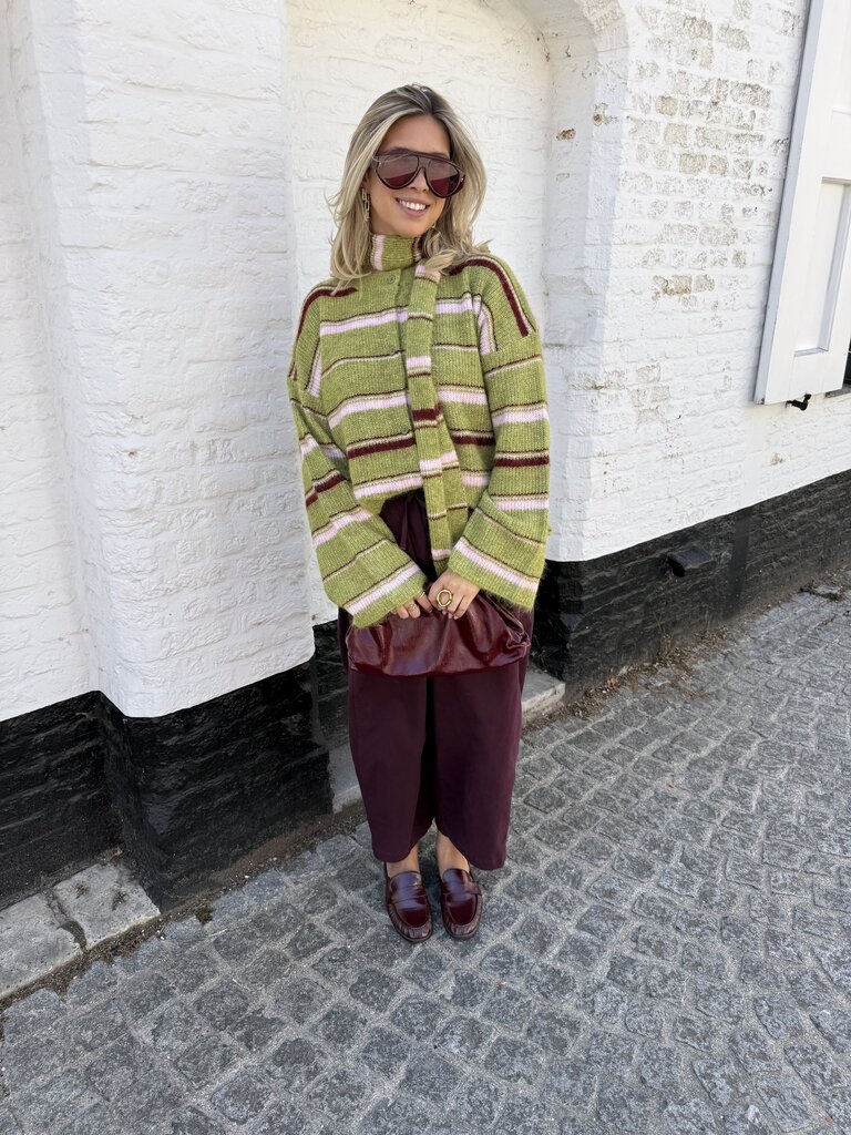 Lio knit with scarf green/pink
