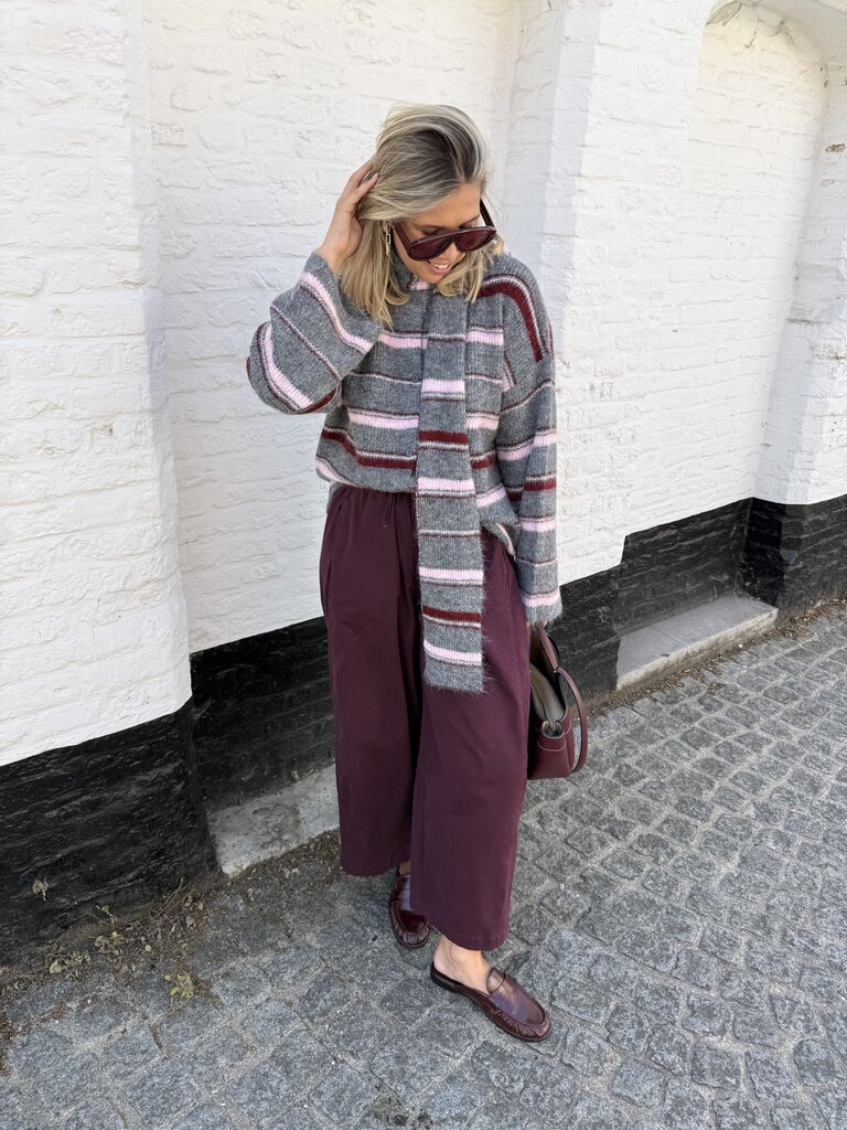 Lio knit with scarf grey/pink