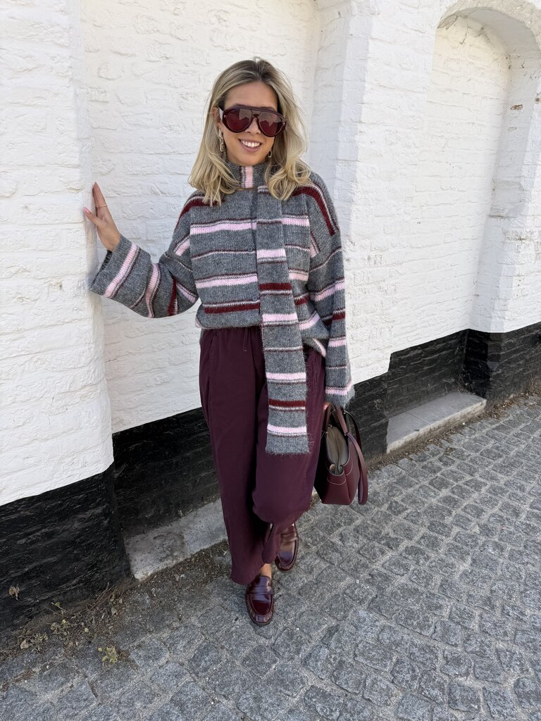 Lio knit with scarf grey/pink