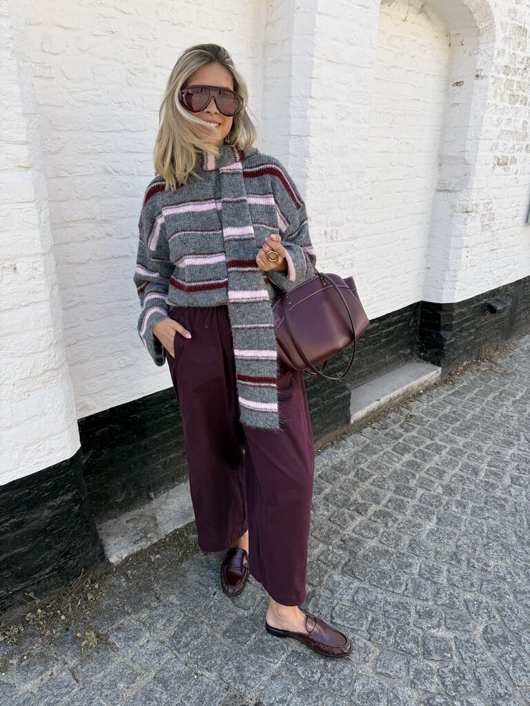 Lio knit with scarf grey/pink