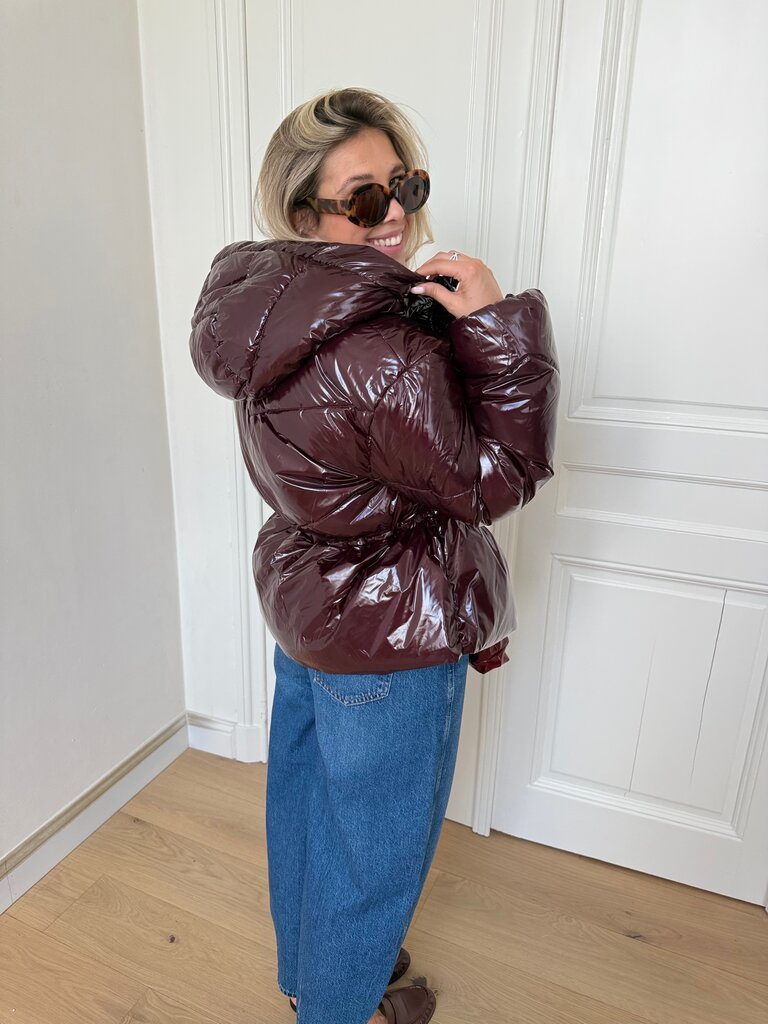 Rillo puffer burgundy