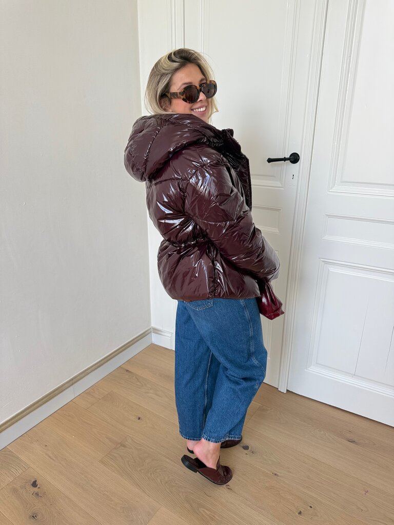 Rillo puffer burgundy