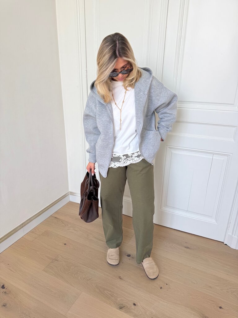 Tara barrel pants khaki